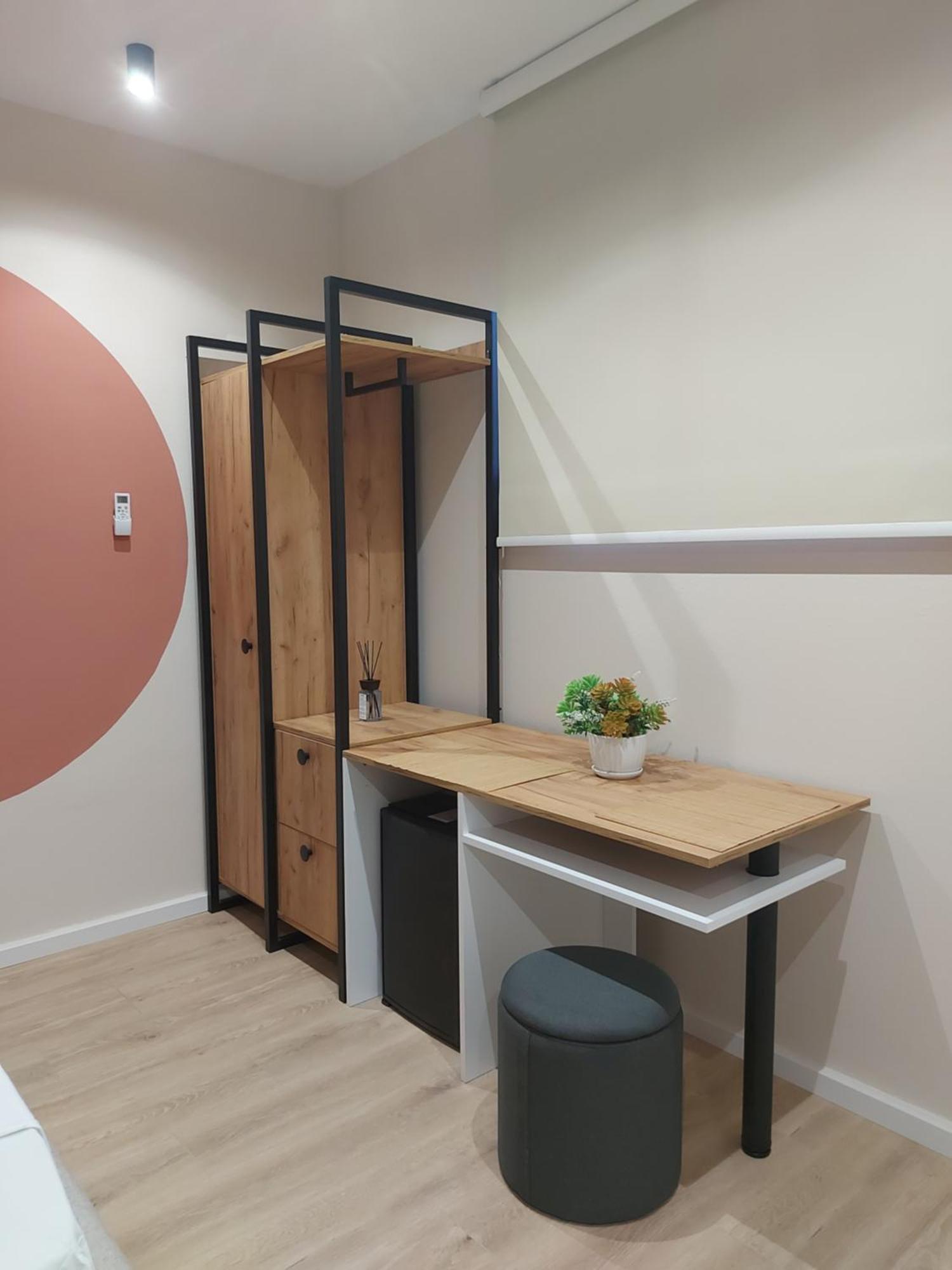 Отель Center Cozy Nest Тирана Экстерьер фото