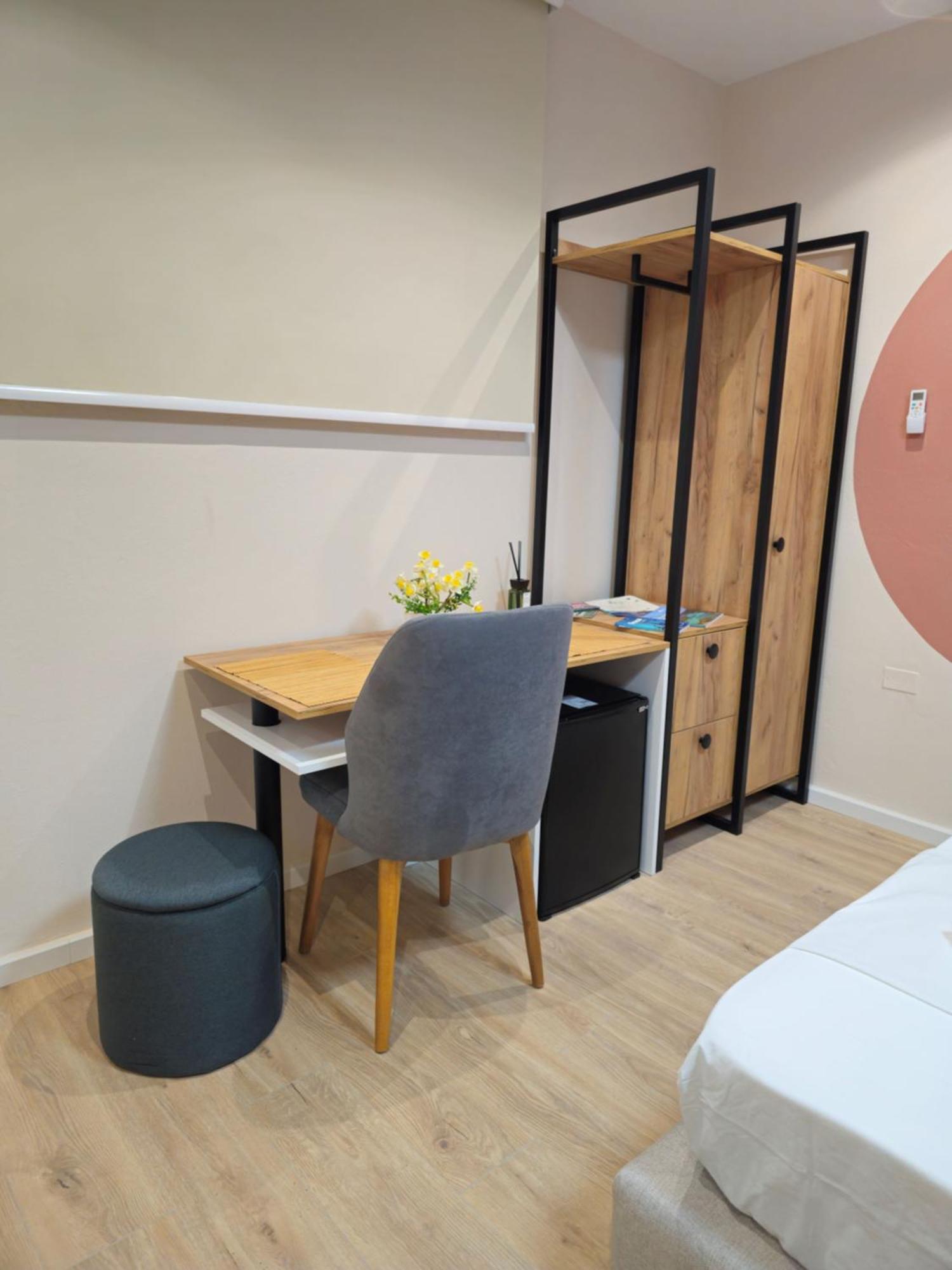 Отель Center Cozy Nest Тирана Экстерьер фото
